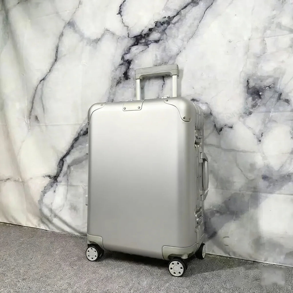 Designer luggage Rolling Wheels Telescopic Handles combination lock box carry on suitcase travel suitcase