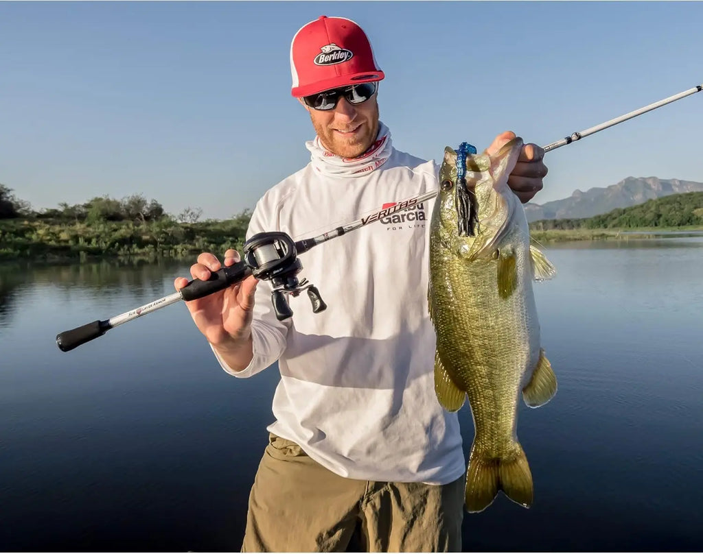 Professional Baitcasting Fishing Reel and Rod Combo with Smooth Drag System
