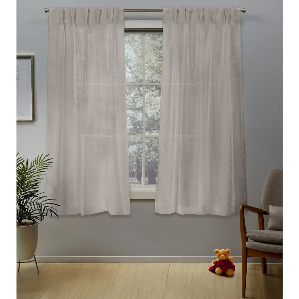 two-piece lightweight hardshell polycarbonate expandable luggage set with 8 spinner wheels in cabernet