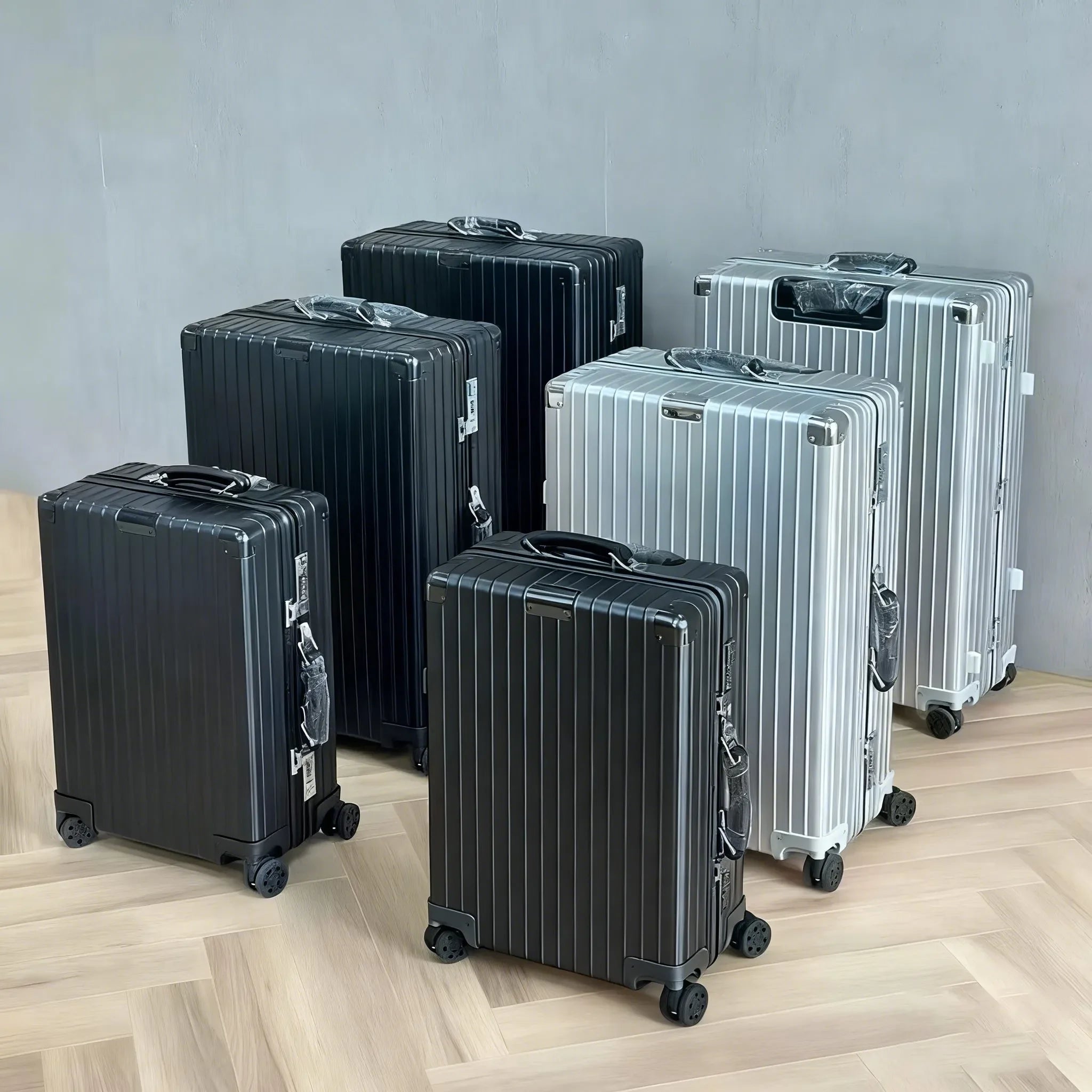 Designer luggage Rolling Wheels Telescopic Handles combination lock box carry on suitcase travel suitcase